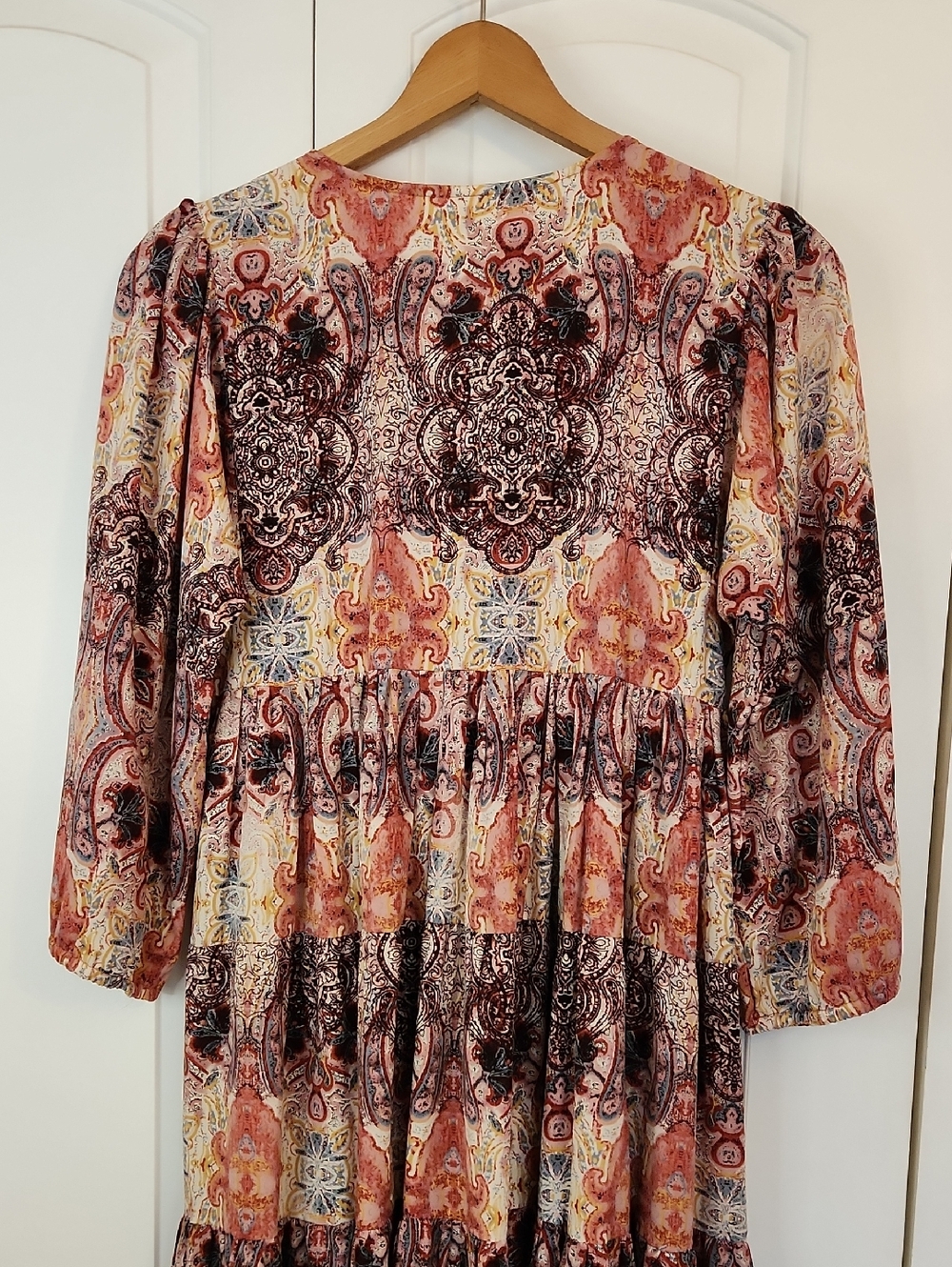 Anthropologie Ragu Paisley Print Pink Motif Tiered Maxi Dress Tassels Size M - Picture 10 of 16